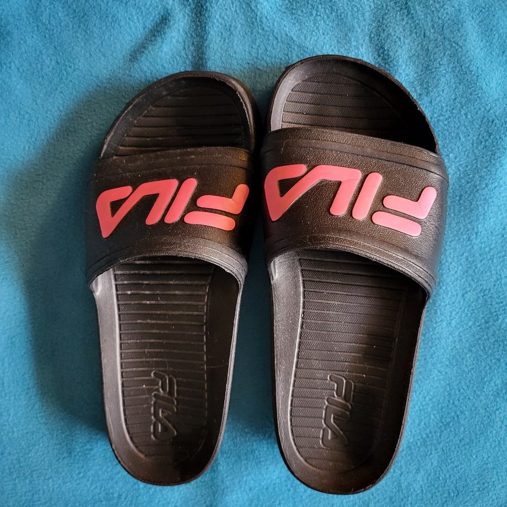 FILA Woman's Slides